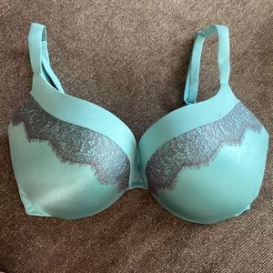 Victoria’s Secret Push-Up with Lace Detail